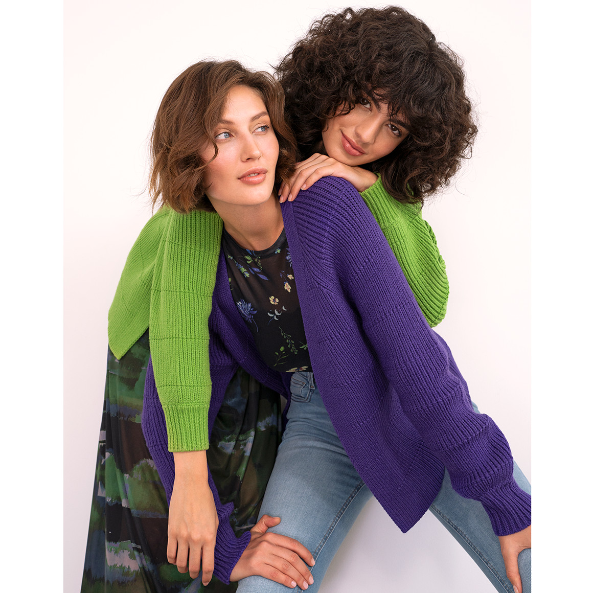 Damen Strickjacke aus Rippstrick
