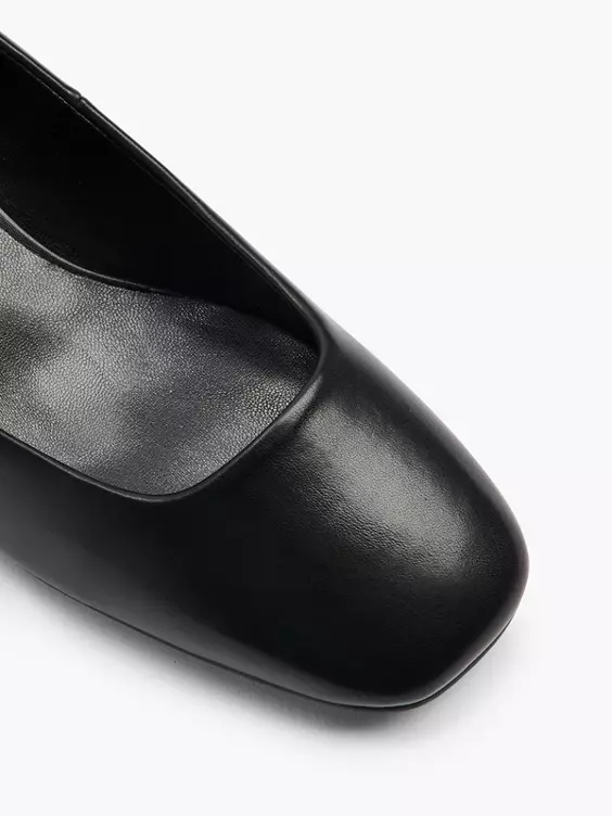 Graceland Pumps