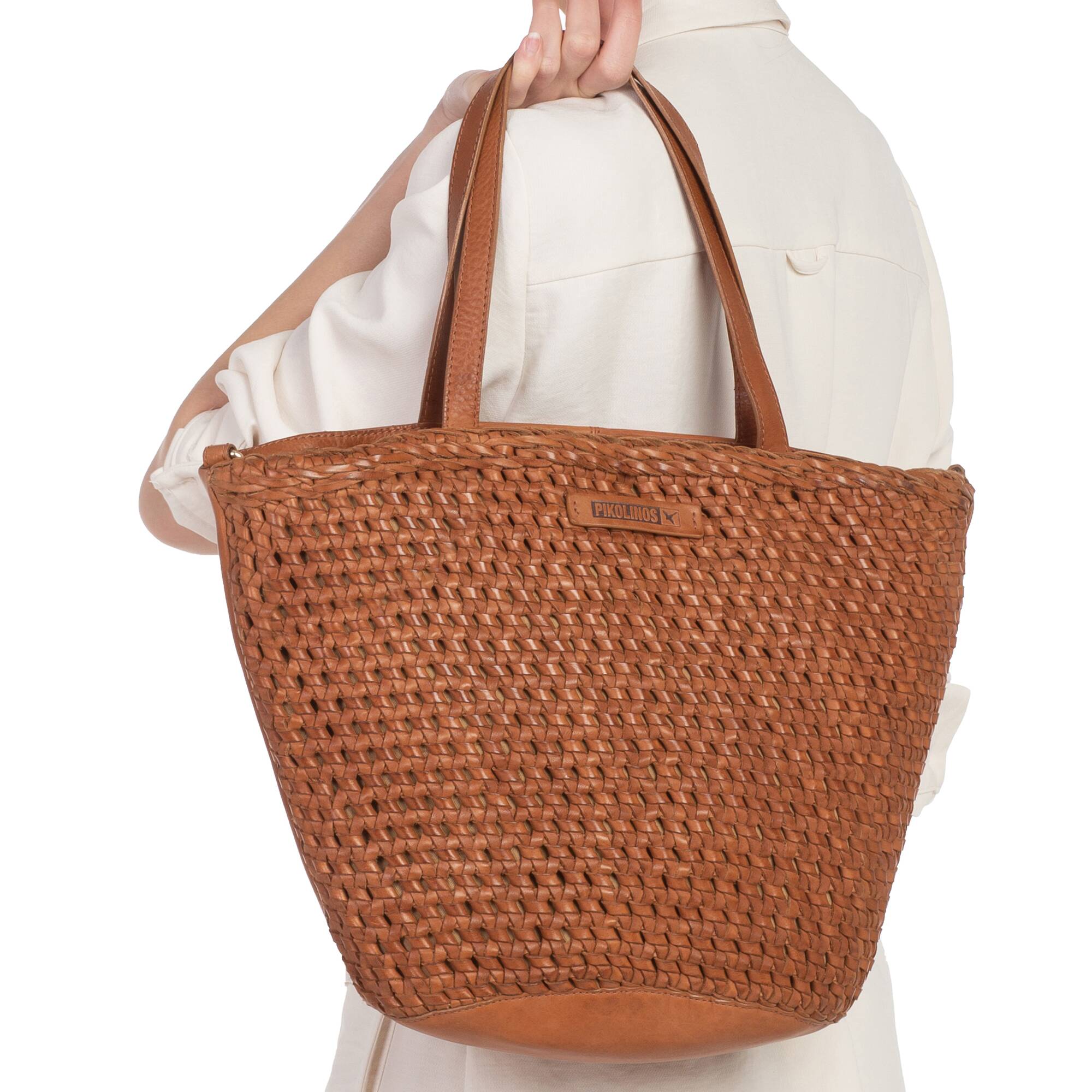Damska torba typu tote z plecionej skóry - BRANDY