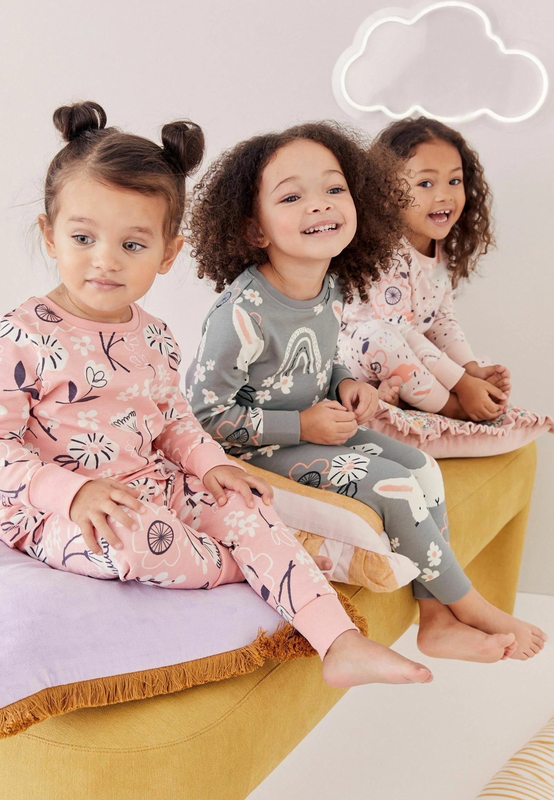 Siguiente CONJUNTO DE 3 PIJAMAS DE AJUSTE REGULAR