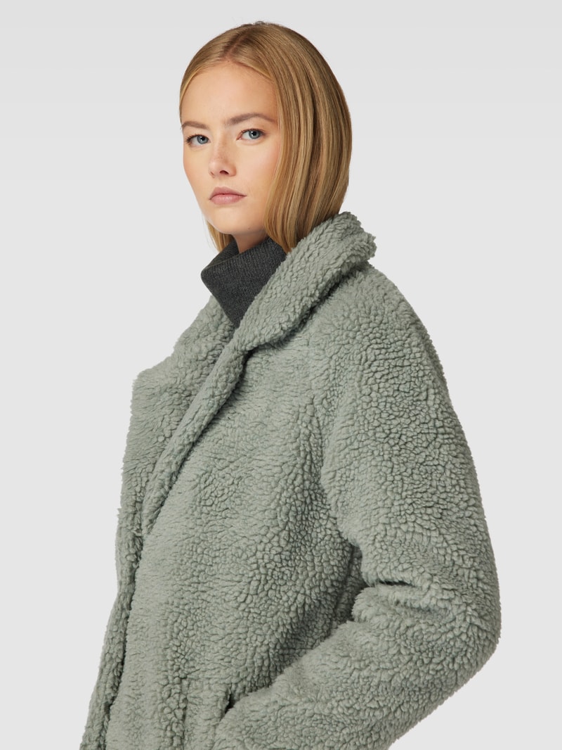 Mantel mit Teddyfell Modell 'NEWAURELIA' in schilf