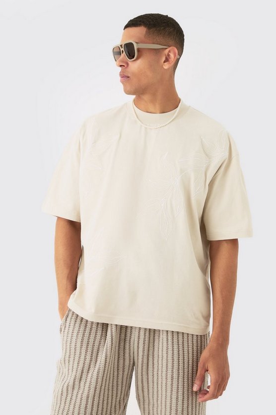 Kastiges Oversize T-Shirt mit floraler Stickerei
