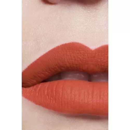 ROUGE ALLURE LIQUID VELVET Ultra long-lasting, intense matte liquid lipstick