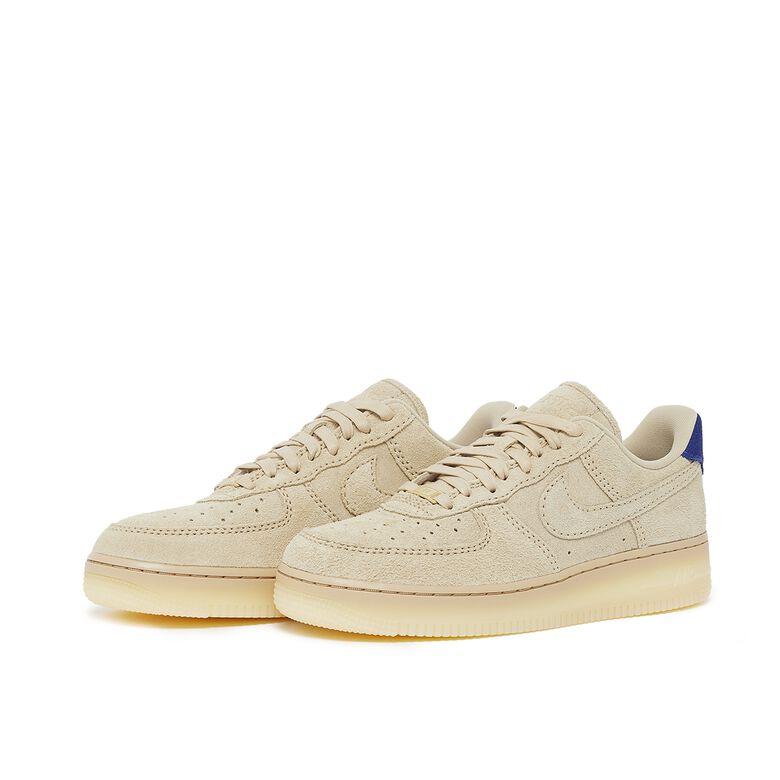NIKE Wmns Air Force 1 '07 Lx Suede 