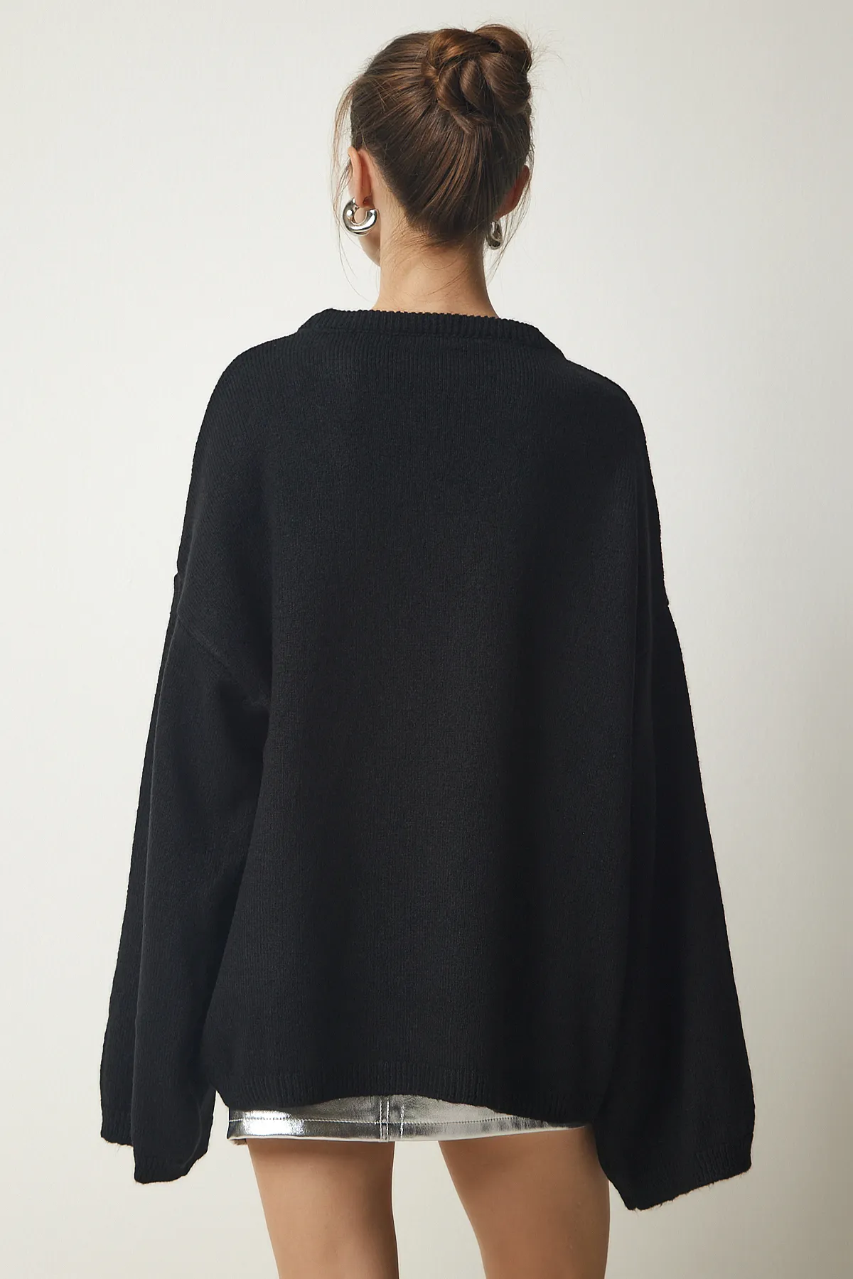 Happiness İstanbul  Schwarzer Oversize-Strickpullover Basic KB00034 für Damen