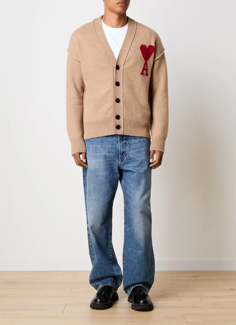 AMI Paris Fine-knit cardigan made of virgin wool with knitted-in logo