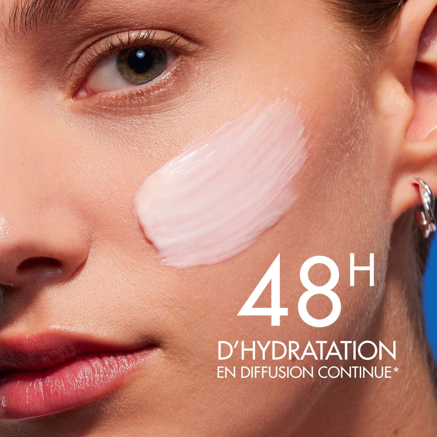 Crema hidratante Biotherm con centella asiática