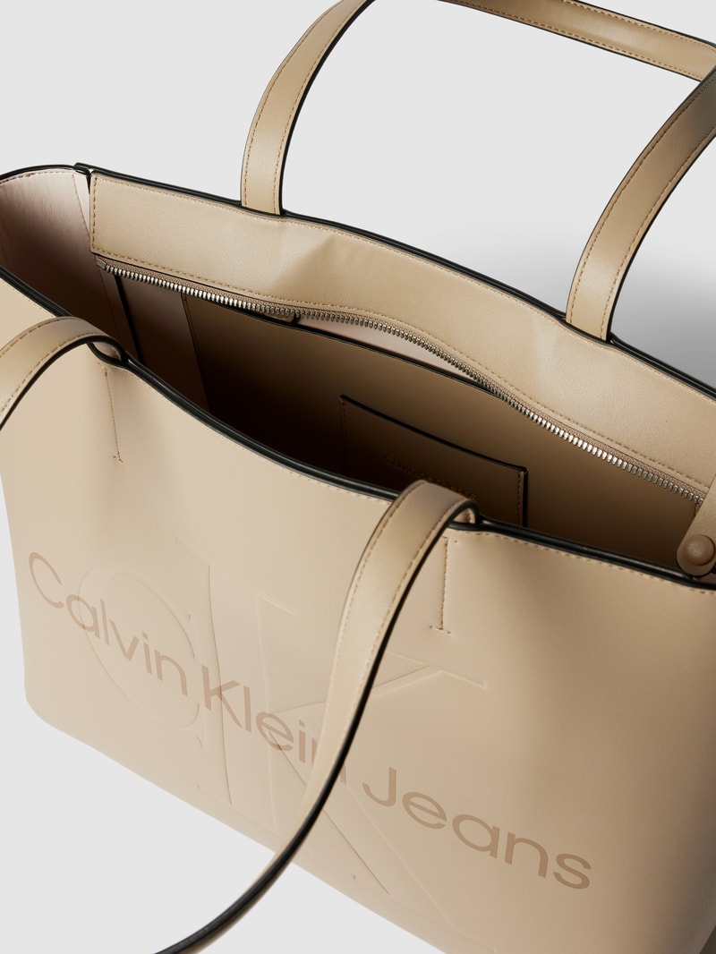 Shopper mit Label-Print Modell 'SHOPPER29' in sand