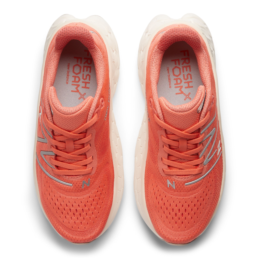 New Balance Fresh Foam X More v4 WMORCJ4 / rot