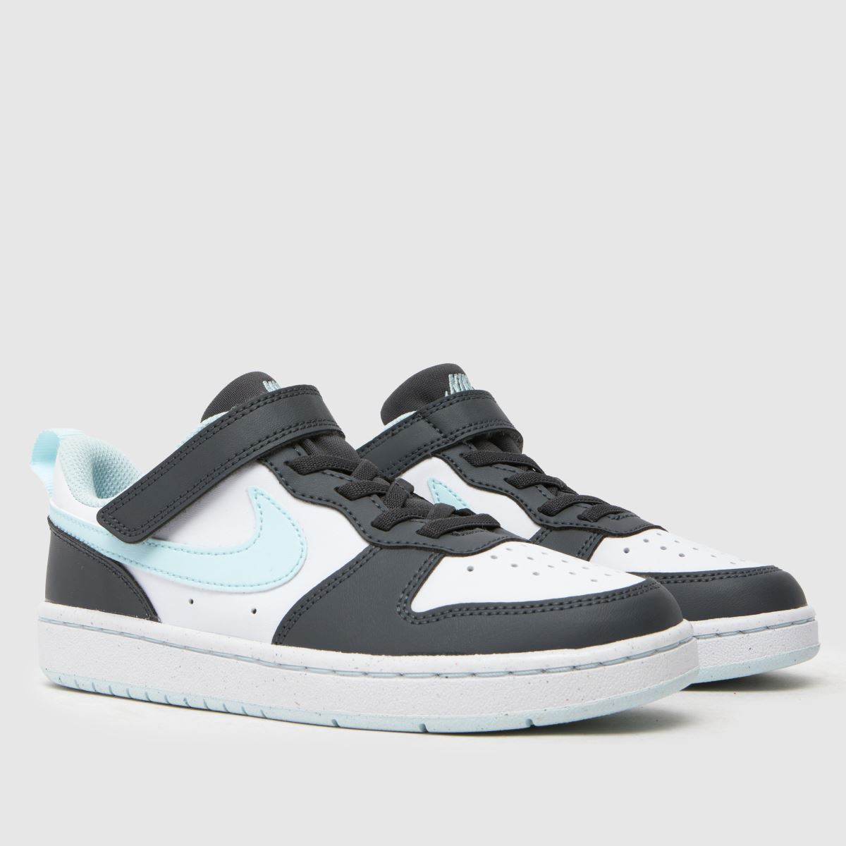 Nike grå multi court borough låga recraft juniorsneakers