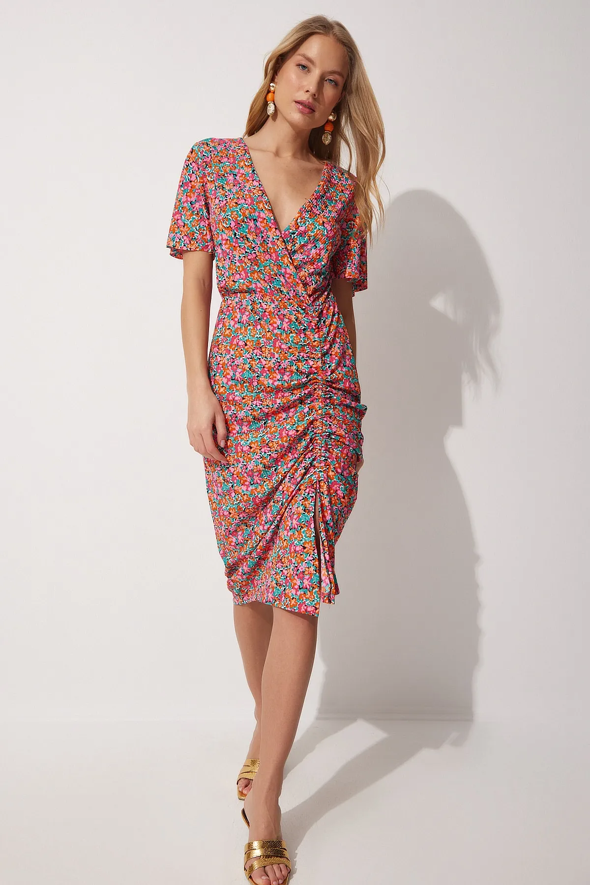 Happiness İstanbul  Damen-Sommerkleid mit Wickelkragen, rosa Blumenmuster, MC00162