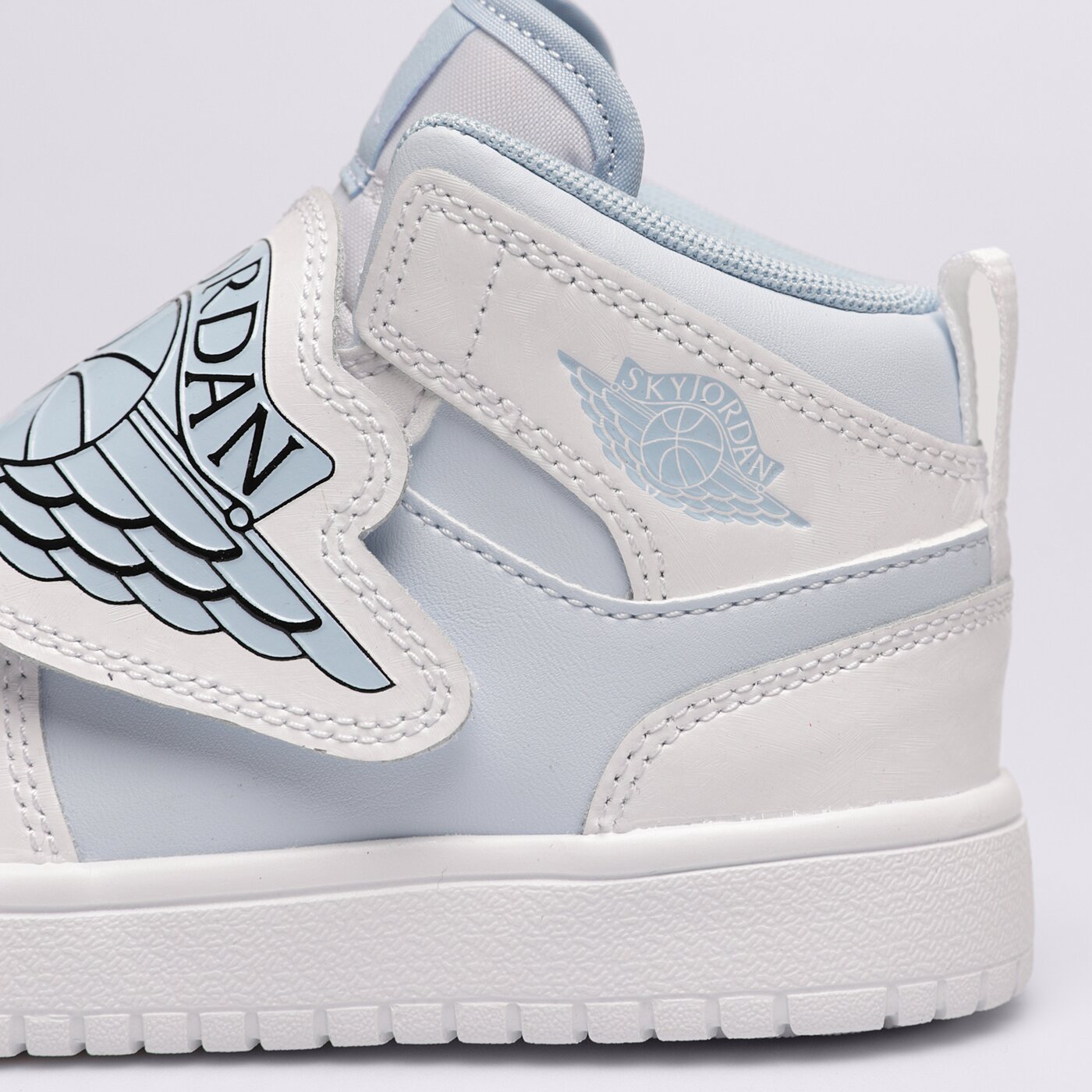SKY JORDAN 1 Weiß