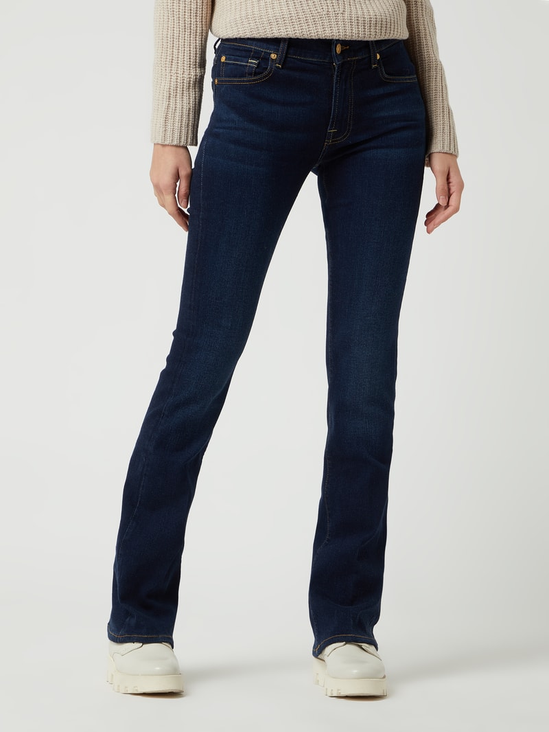 Bootcut Jeans mit Stretch-Anteil in marineblau