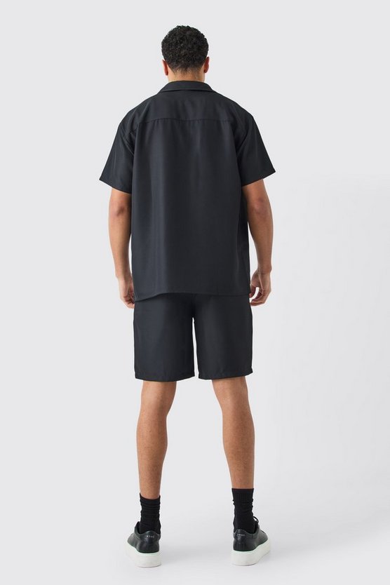 Kurzärmliges Twill Overshirt und Shorts