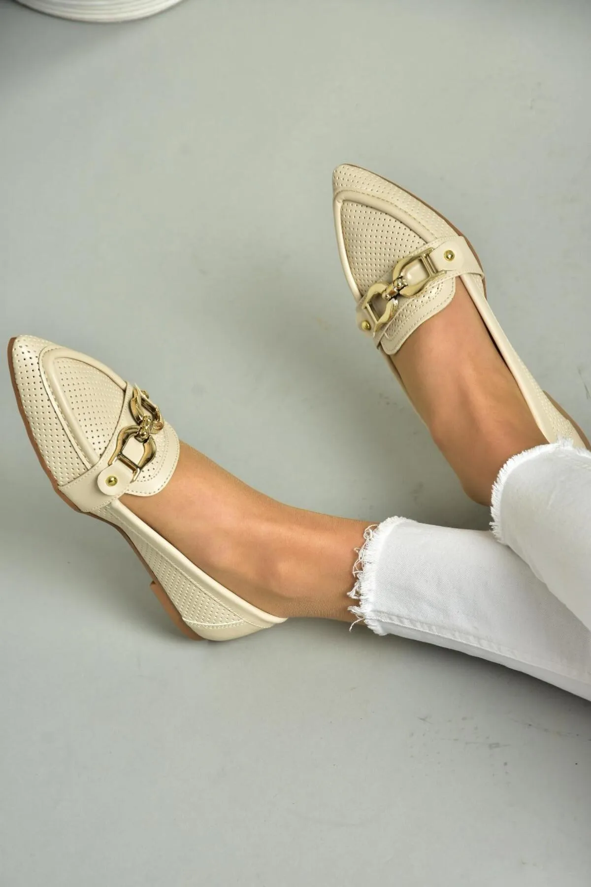 Fox Shoes  S314026509 Beige Damenschuhe mit Schnalle