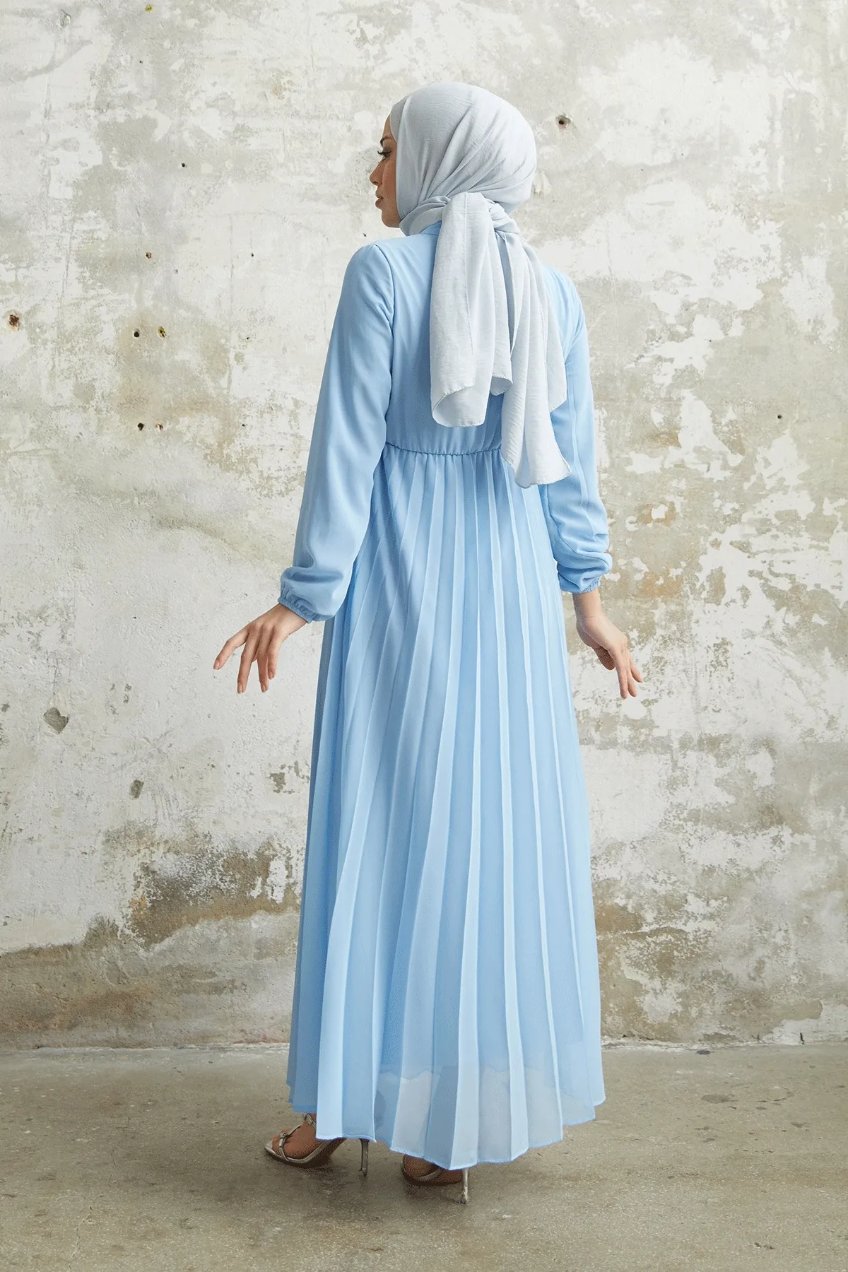 InStyle  Plissiertes Limelda-Chiffonkleid - Babyblau