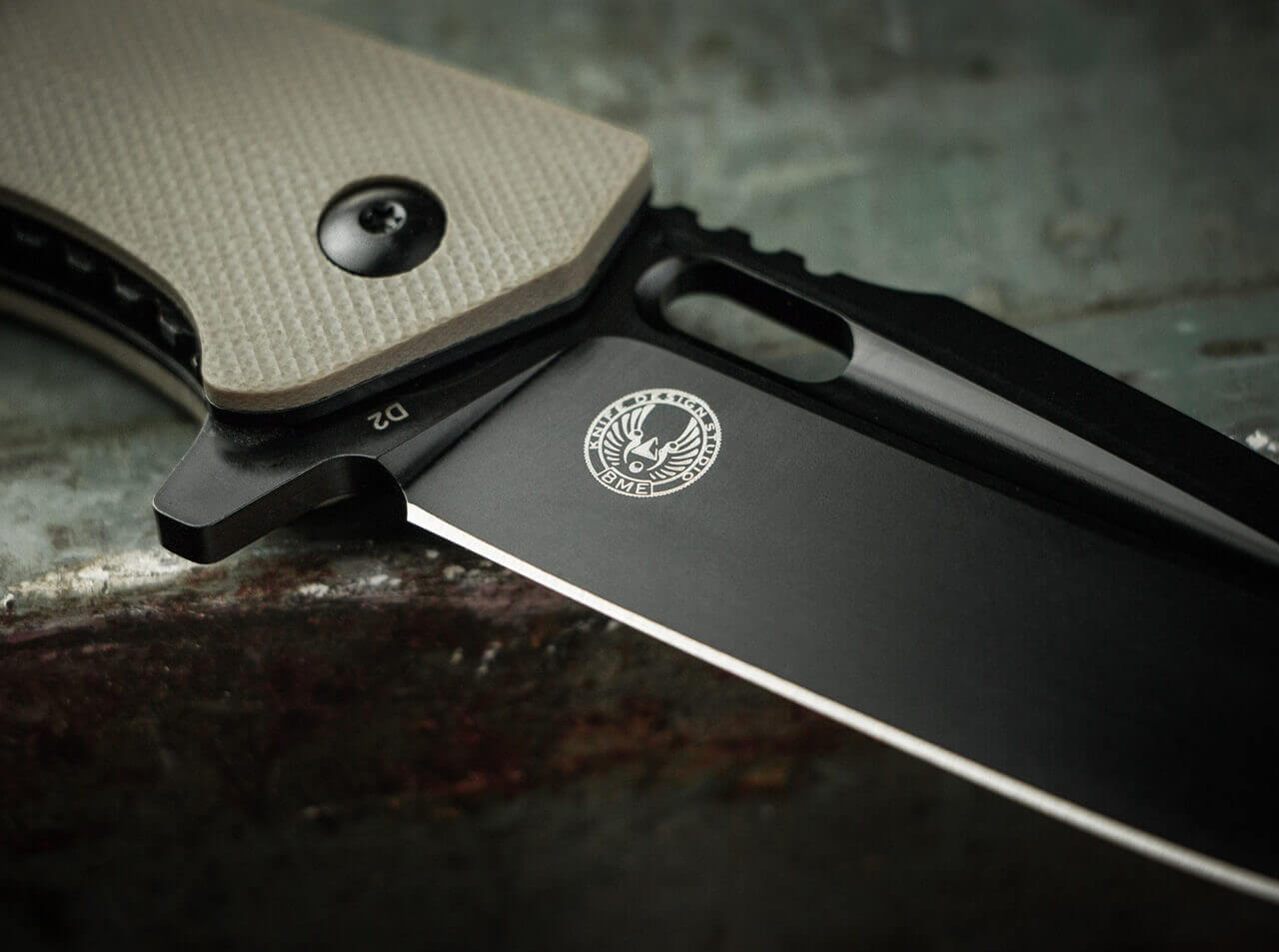 Caracal Folder Tactical
