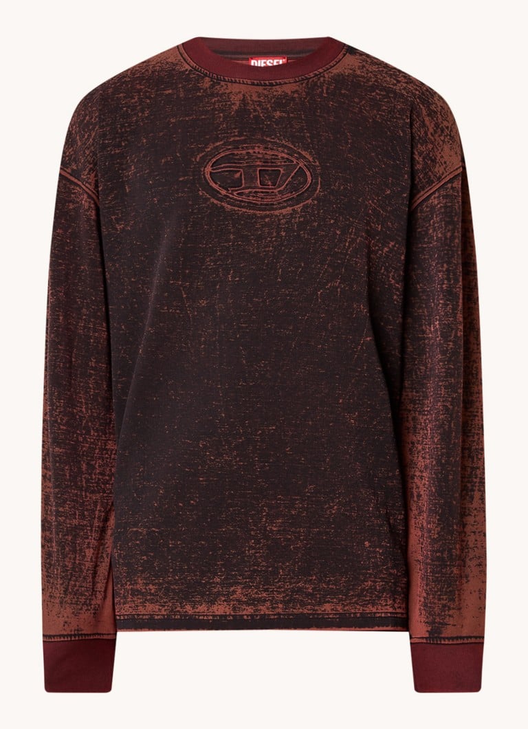 Maglione Diesel S-Baxt-Q1 con logo stampato e finitura lavata.