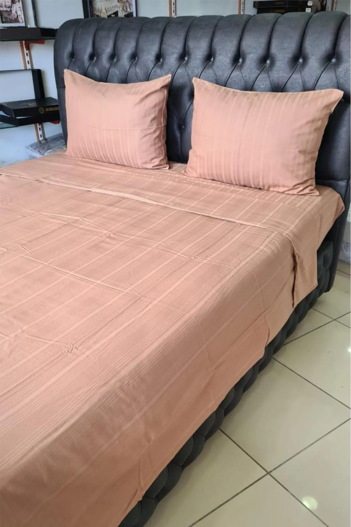 Çeyiz Diyarı  Satin-Kinox-Dobby-Doppelbettbezug-Set, braun