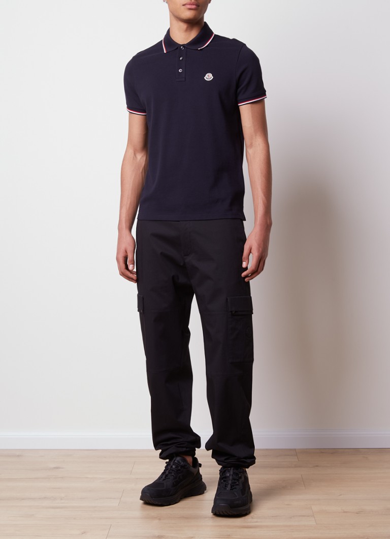 Pantaloni cargo Moncler cu logo și croială recto-court