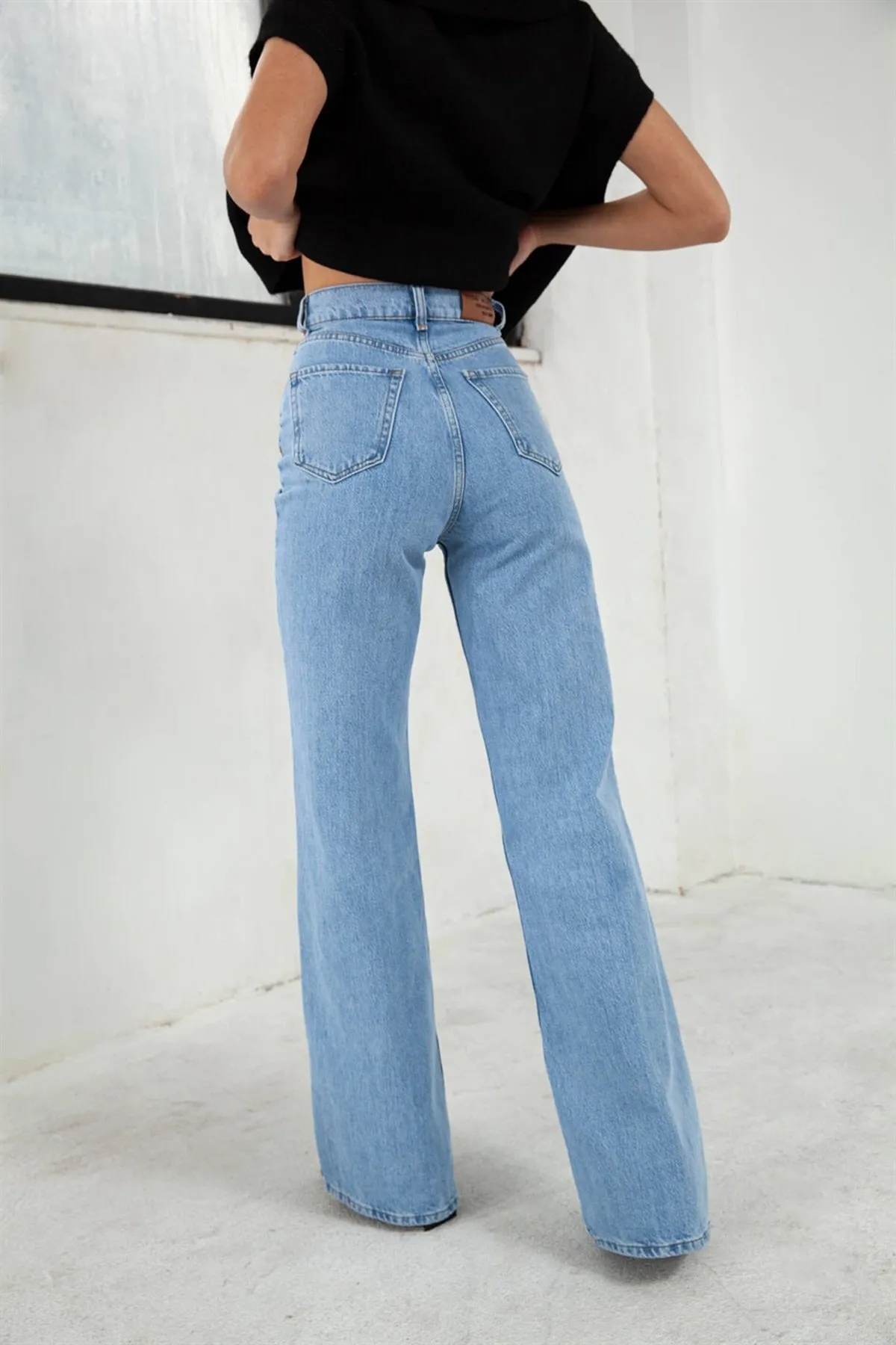 VATKALI  Jeans mit weitem Bein in Blau