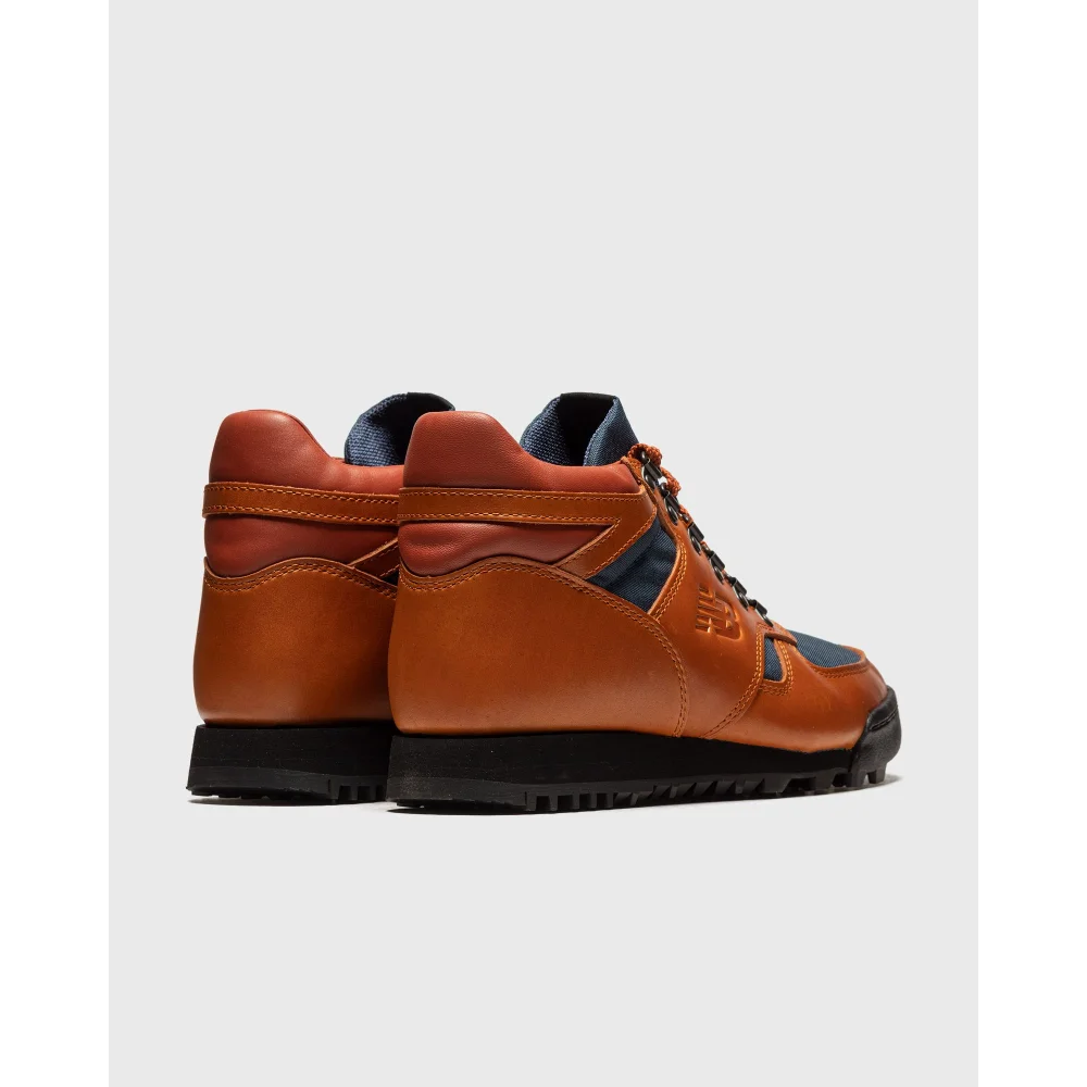New Balance Rainier URAINOG / braun