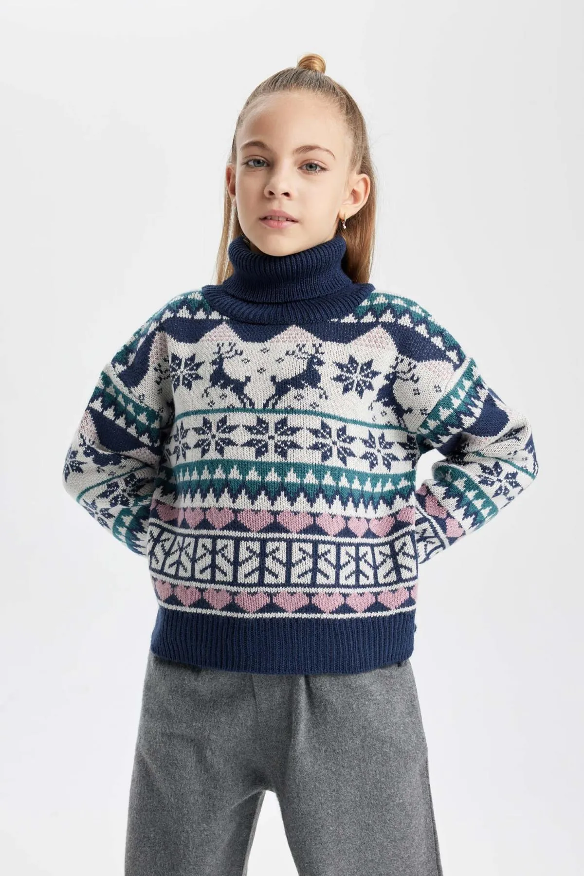 DeFacto  Rollkragenpullover für Mädchen mit Neujahrsmotiv