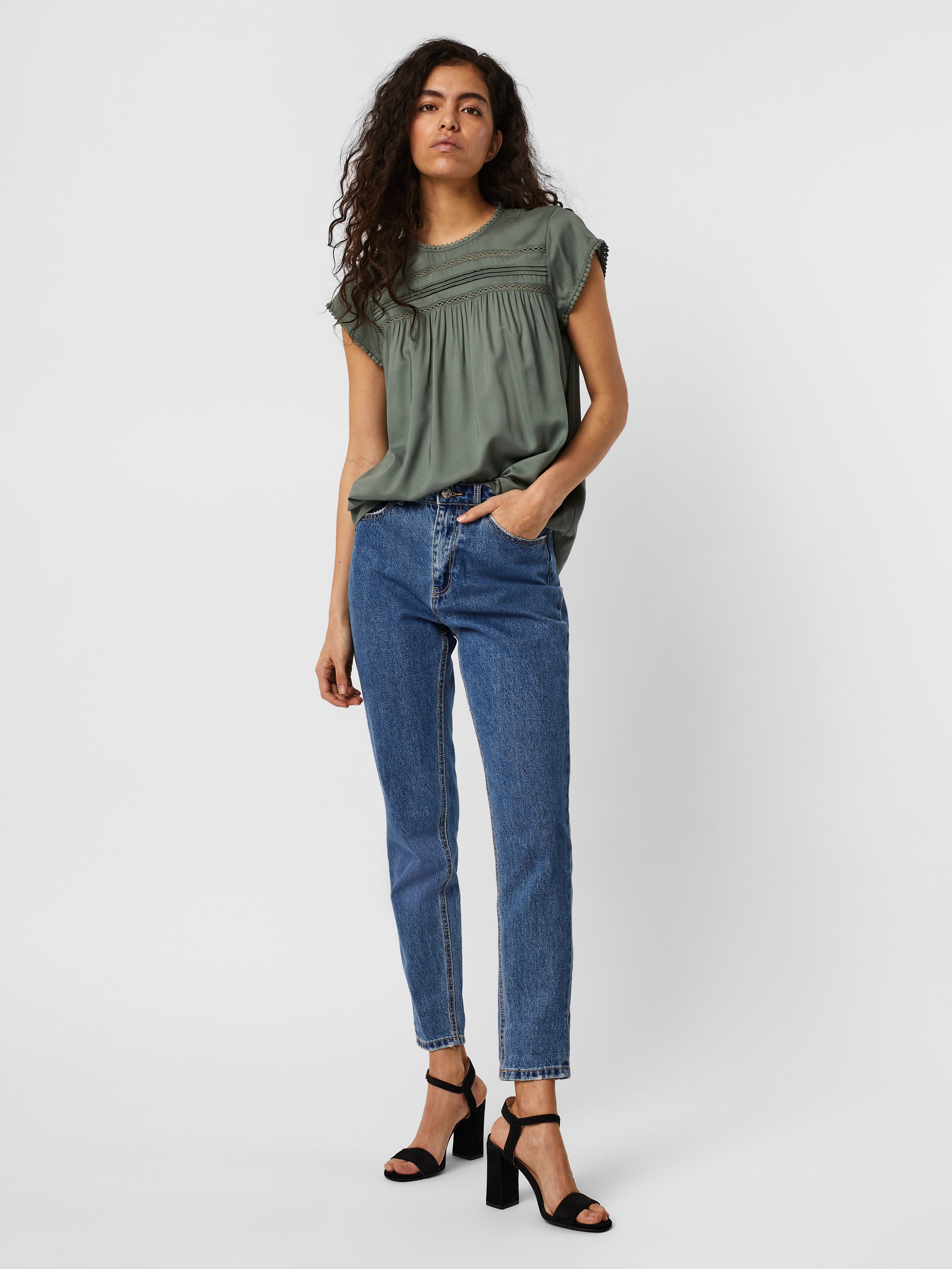 VMDEBBIE Top
