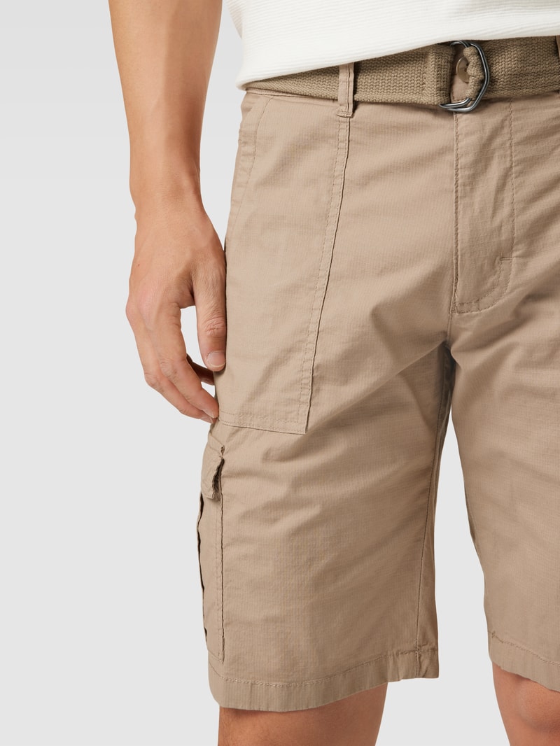 Cargoshorts inklusive Gürtel in beige