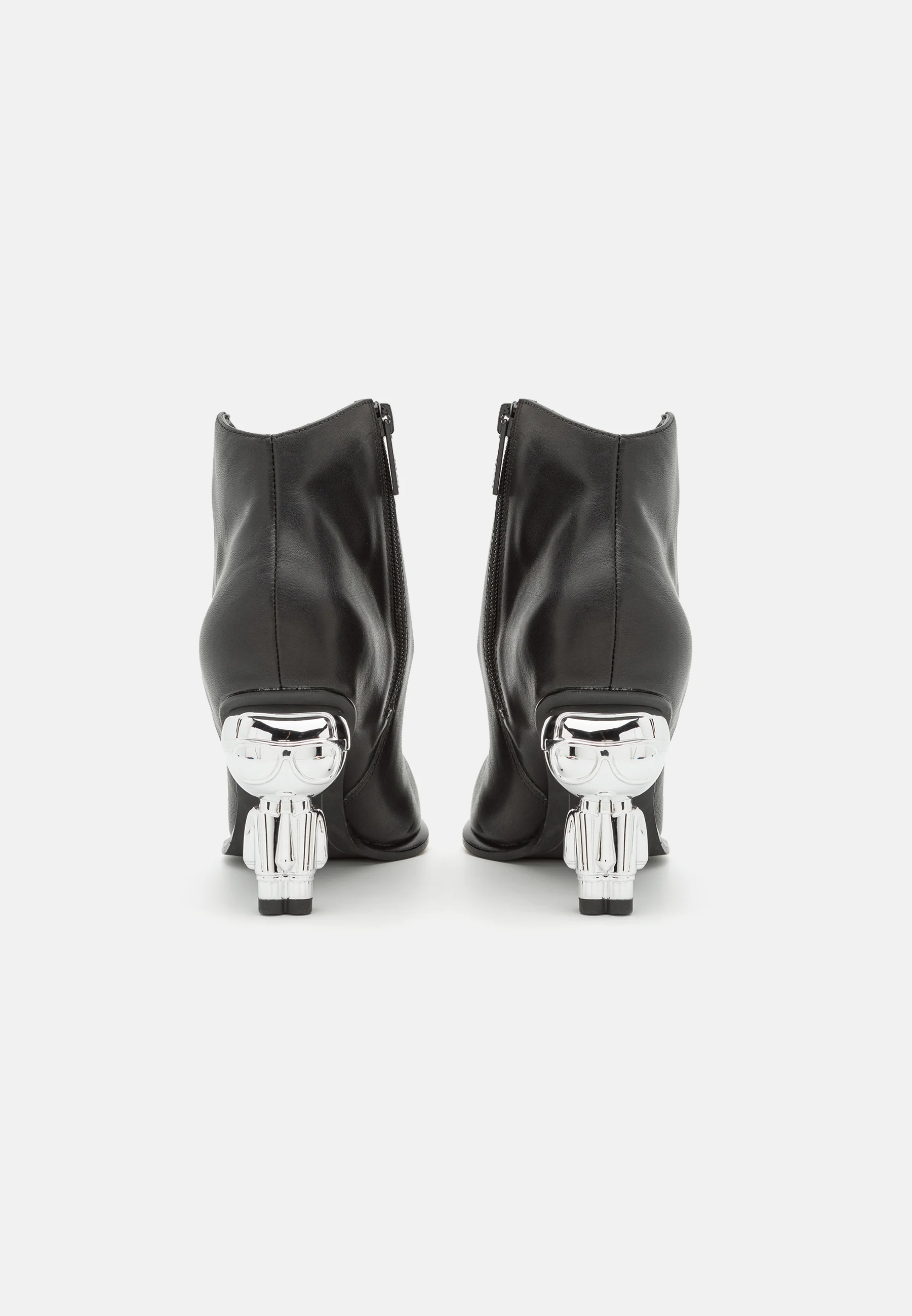 BOTINES CORTOS CON CREMALLERA Y TACÓN IKON DE KARL LAGERFELD - Botines