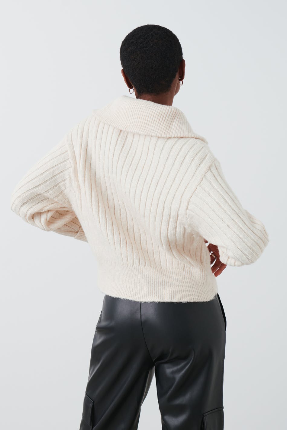 Knitted zip sweater