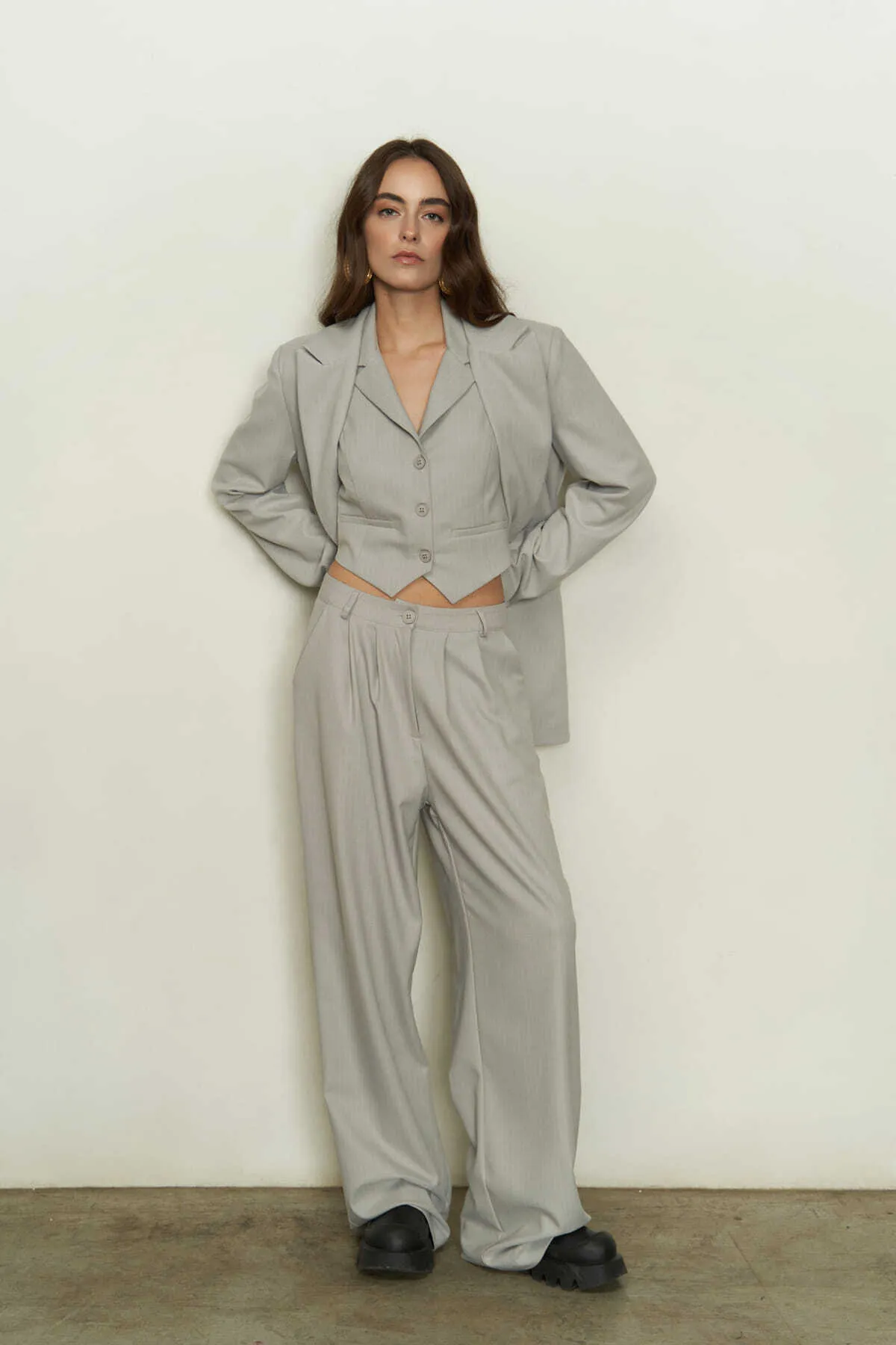 MAİ COLLECTİON  Rosali Graues Dreifach-Blazer-Jacken-Set