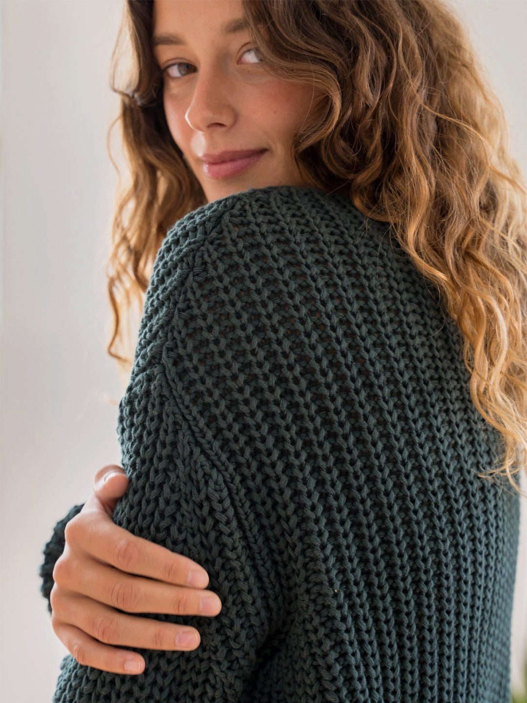 TWOTHIRDS Strickpullover Caracas aus Bio-Baumwolle, vegan in lockerem crop-Schnitt