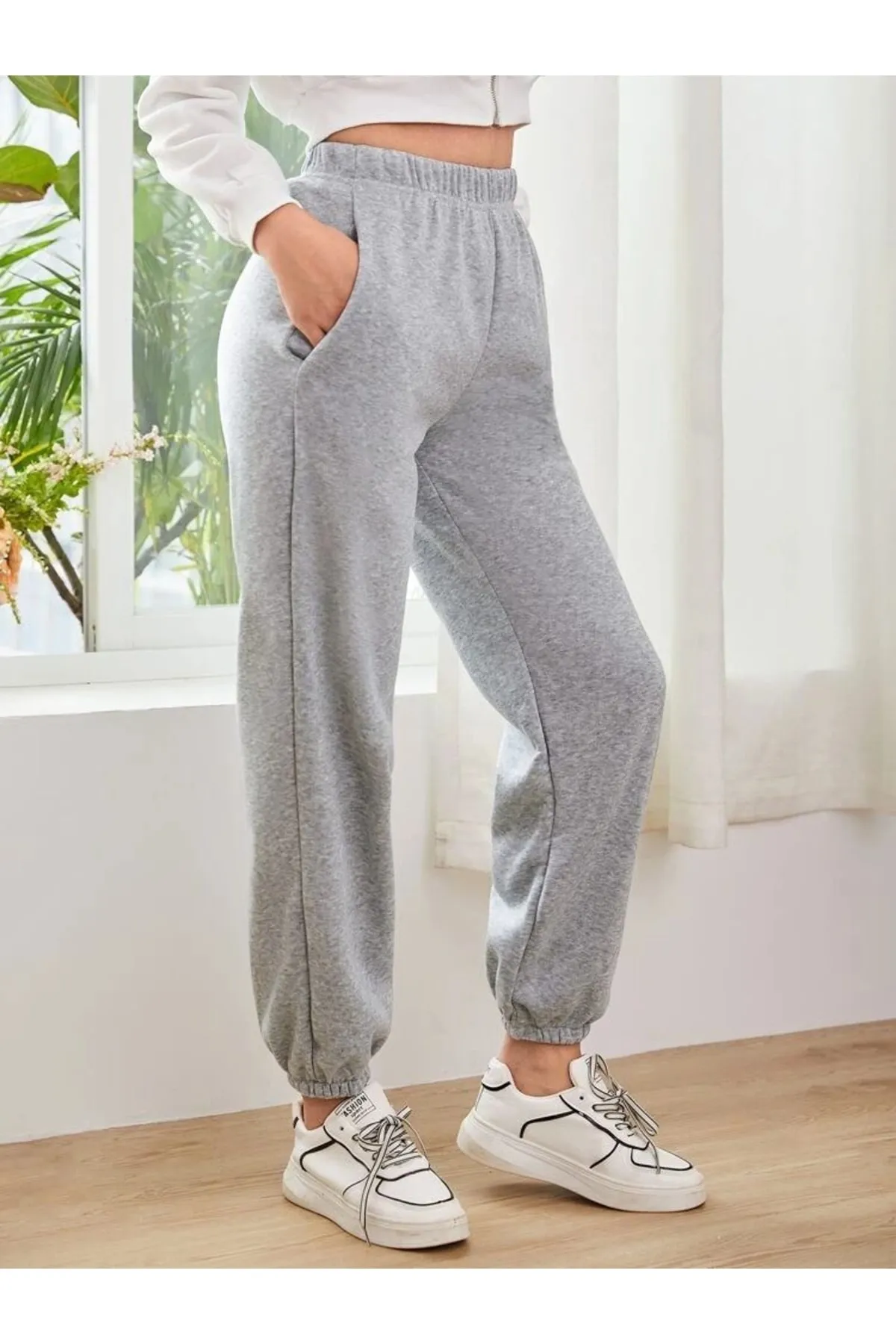 My Blog  Graue Jogger-Jogginghose mit elastischem Bund und Beintaschen