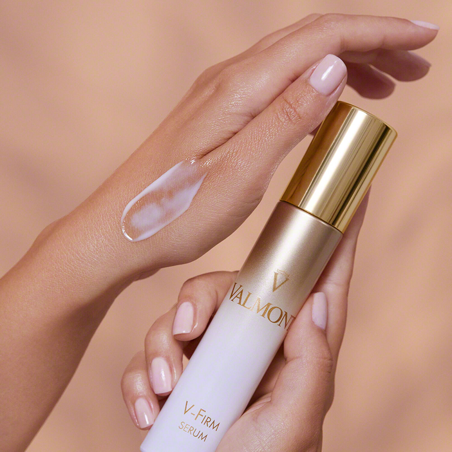 Valmont V-Firm Serum Sérum correcteur fermeté visage et contour