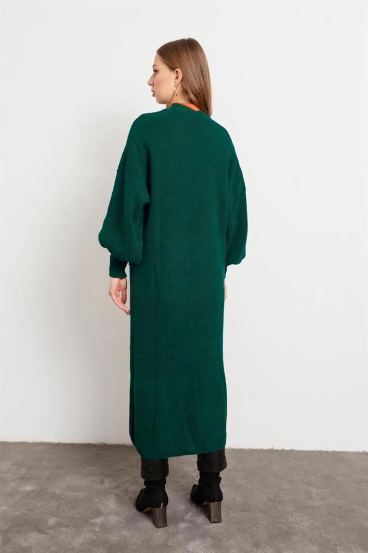 Lafaba  Lange Strickjacke mit Ballonärmeln in Grün für Damen