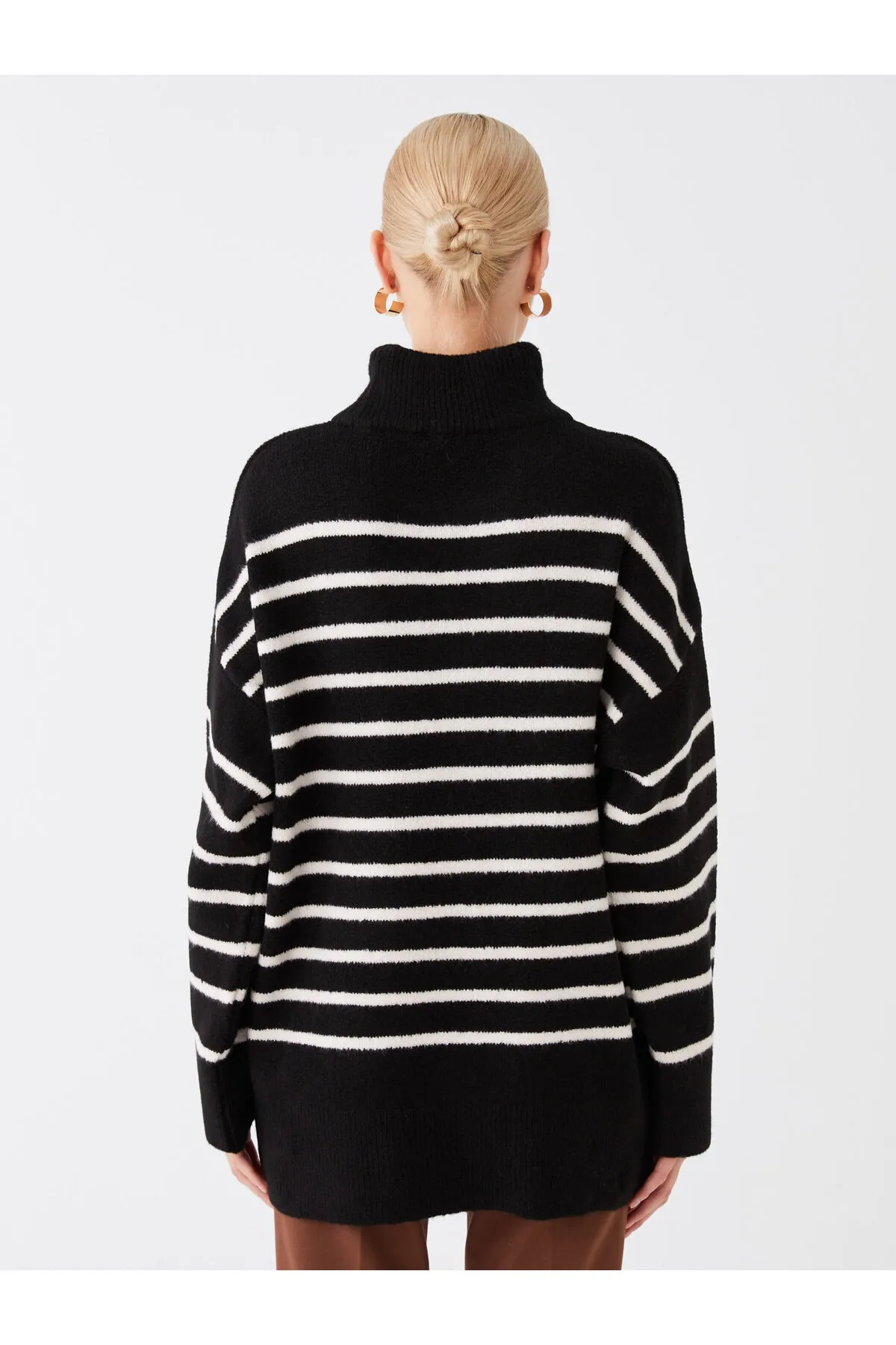 LC Waikiki  Rollkragenpullover mit Streifen und langen Ärmeln in Übergröße für Damen