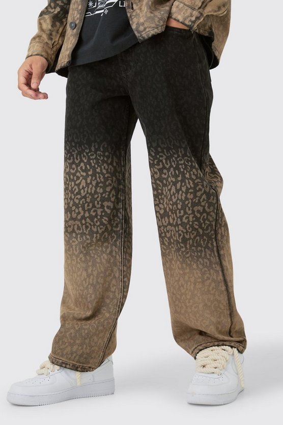 Lockere Jeans mit Leopardenprint in Schwarz