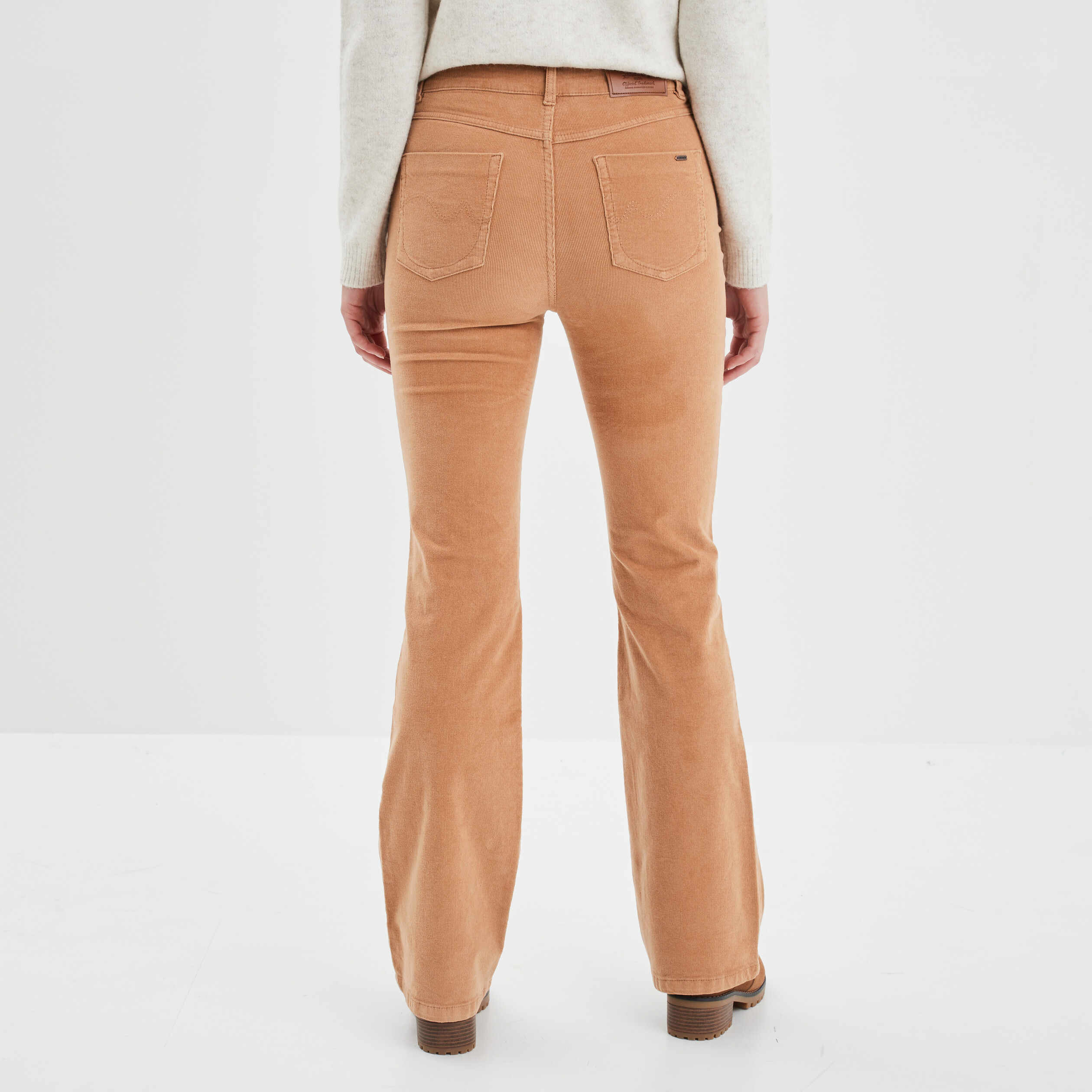 Pantalon velours flare taille standard marron clair femme | La Halle