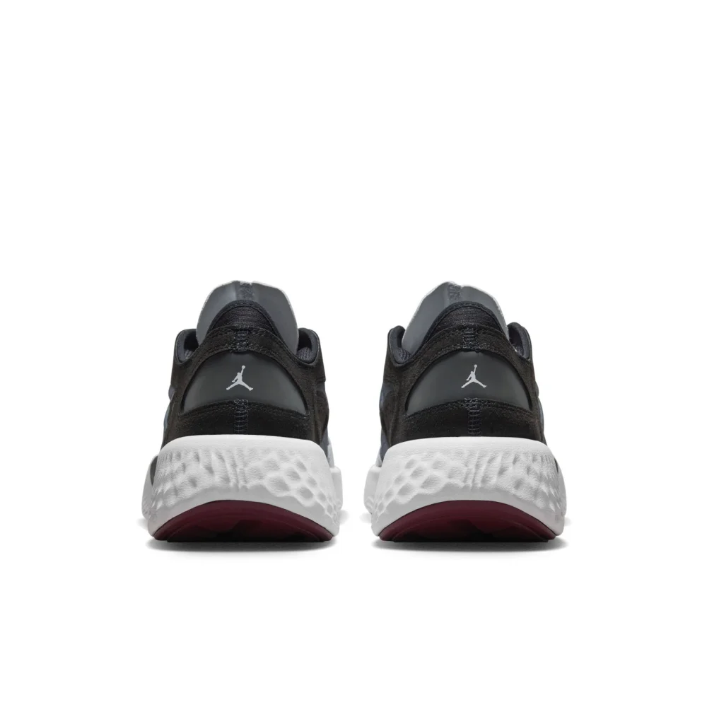 NIKE JORDAN Delta 3 Low DN2647-001 / schwarz