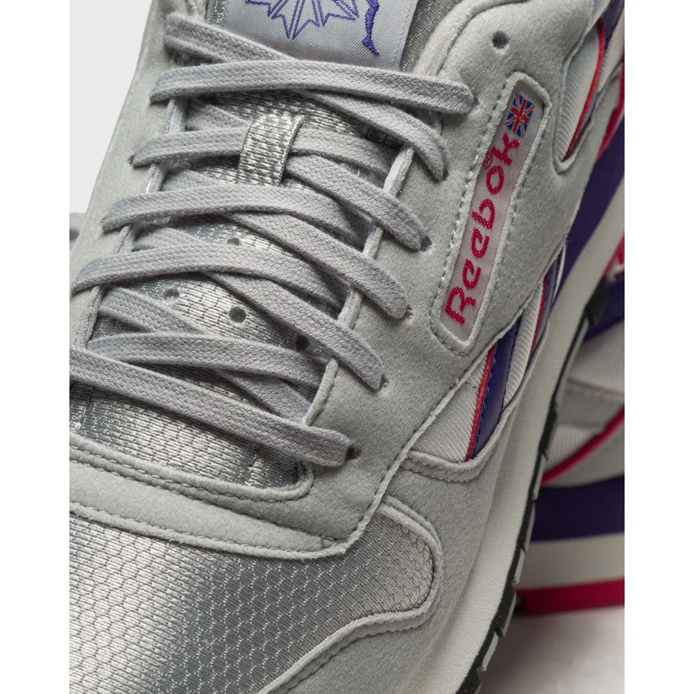 Reebok Classic Leather GY4116 / grau
