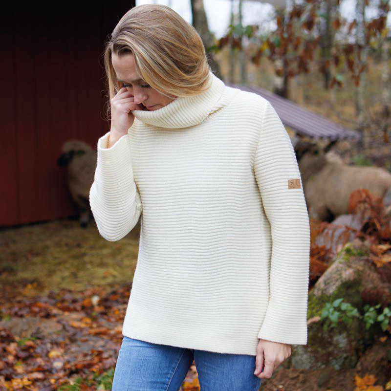 Ivanhoe NLS Holly weißer Rollkragenpullover