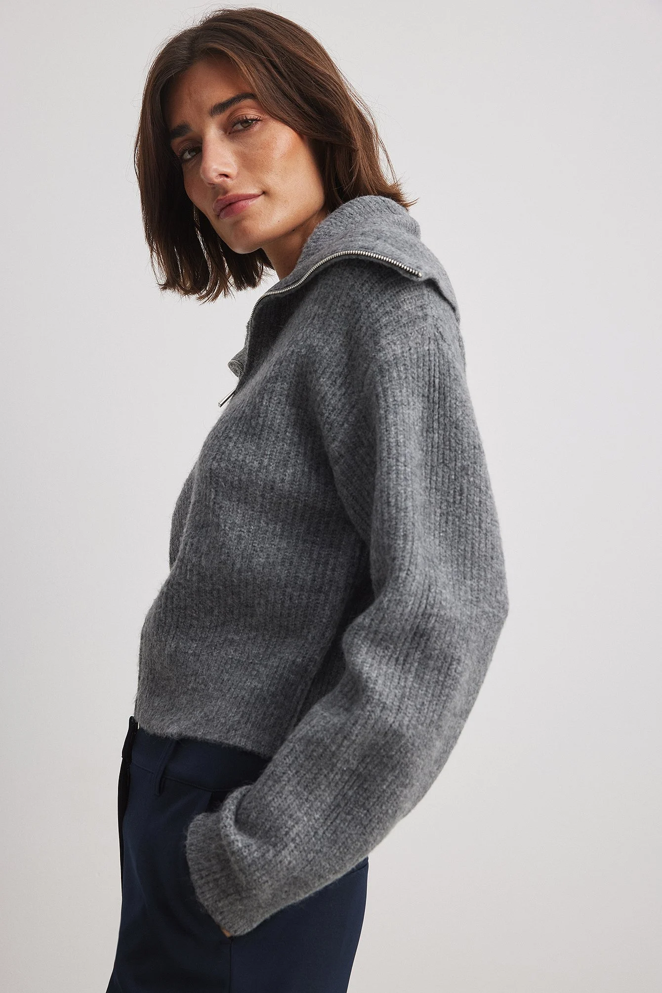 Strick-Cardigan mit Reißverschluss und großem Kragen