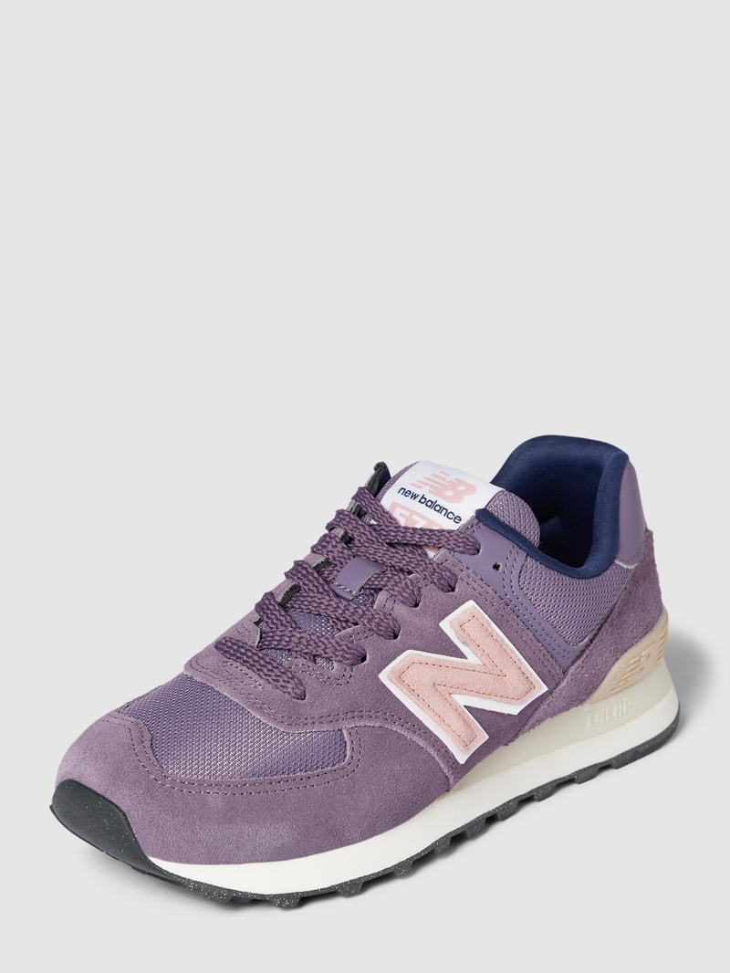 Sneaker mit Label-Details in lila
