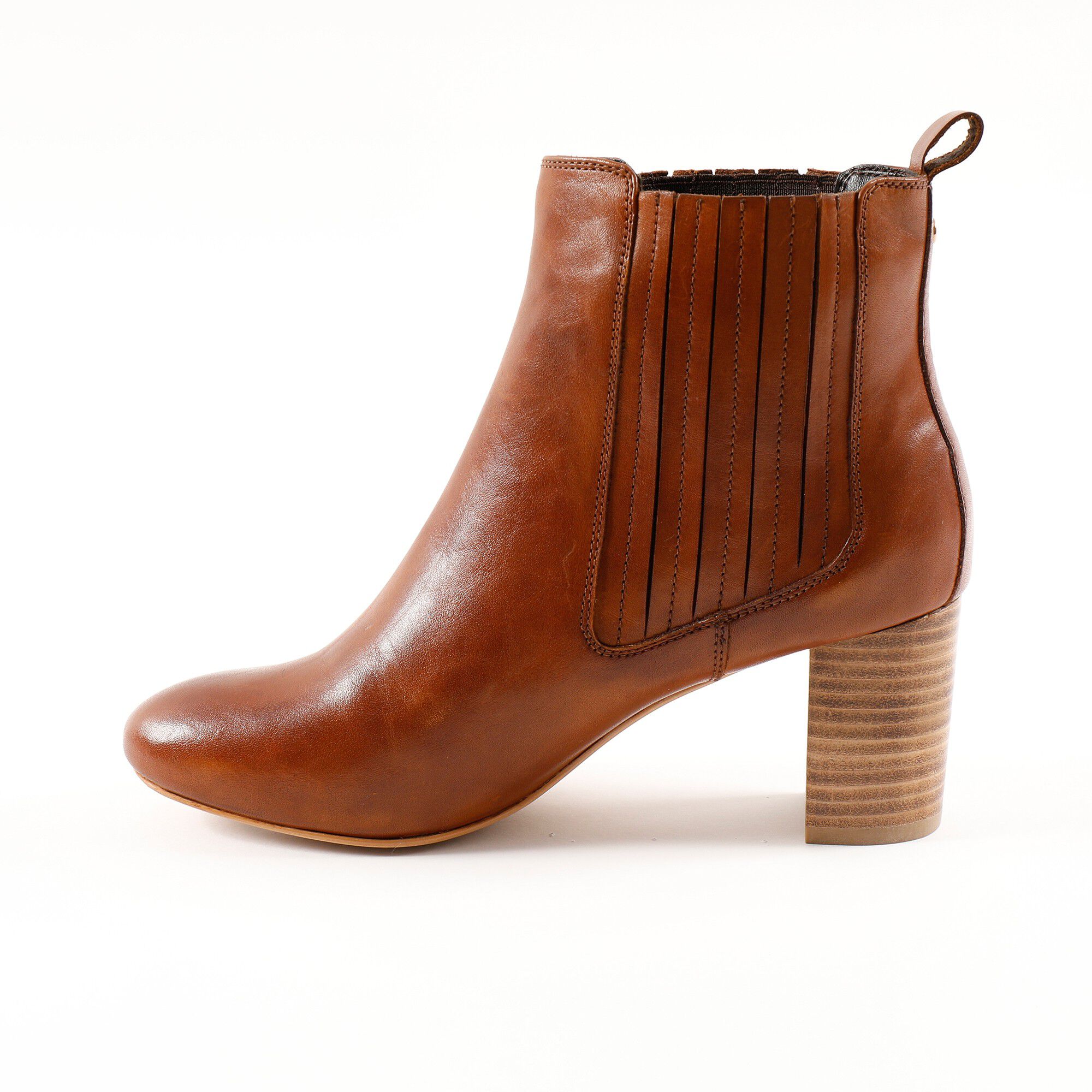 Boots à talon en cuir