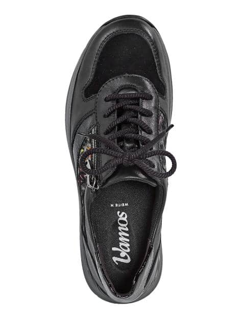 Schnürschuh