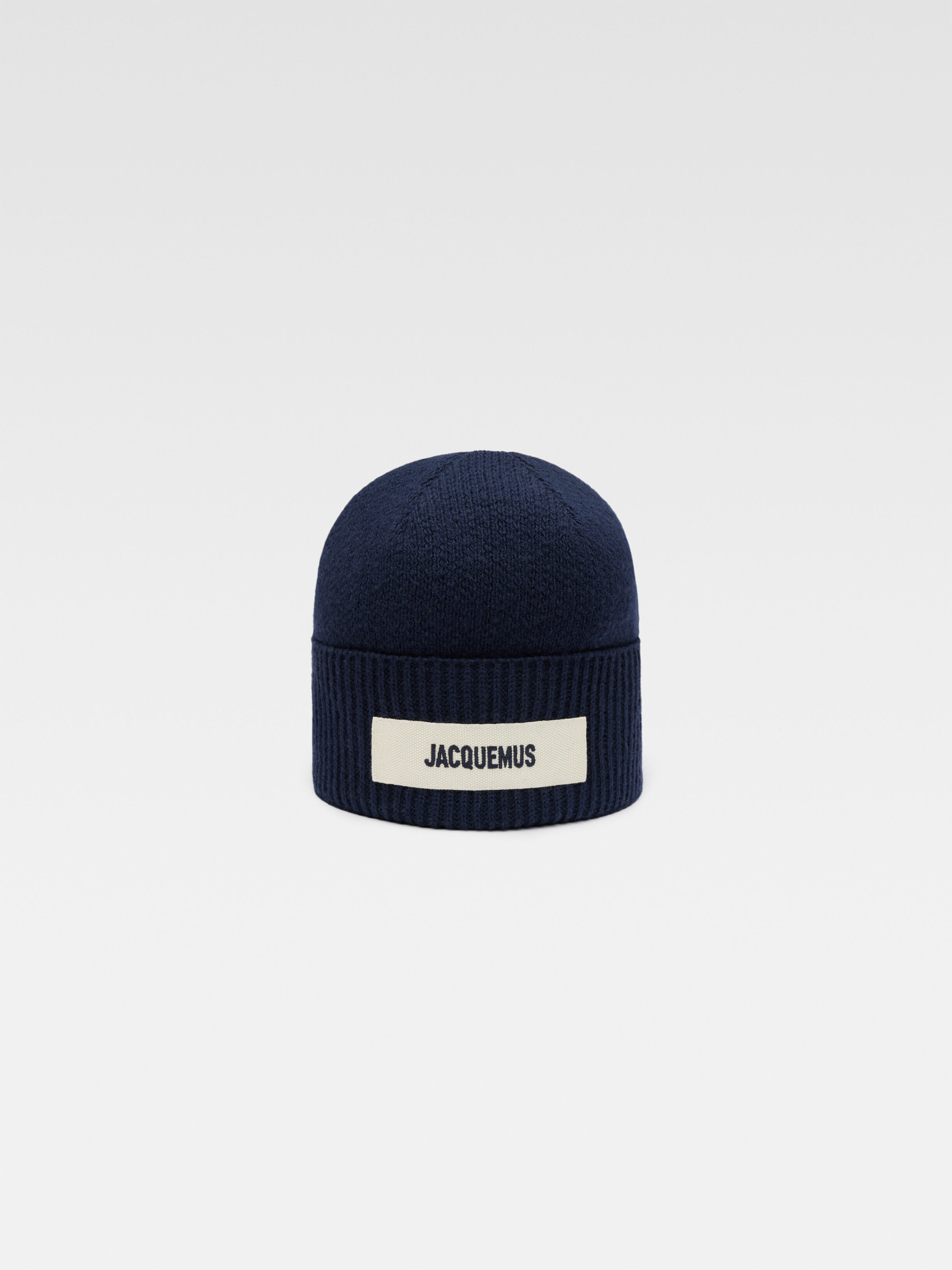 Le bonnet Jacquemus
