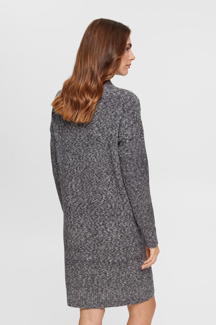 Strukturiertes Strickkleid mit Wolle