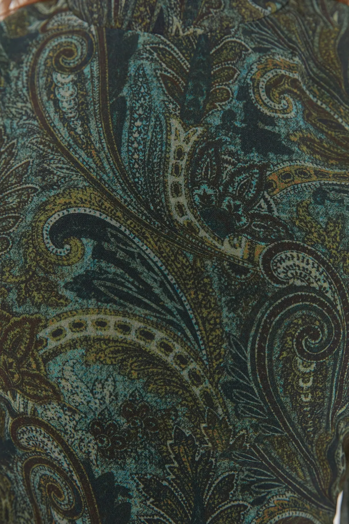 Trendyol Collection  Grünes Volant-Webkleid mit Paisley-Muster TWOAW23EL01436
