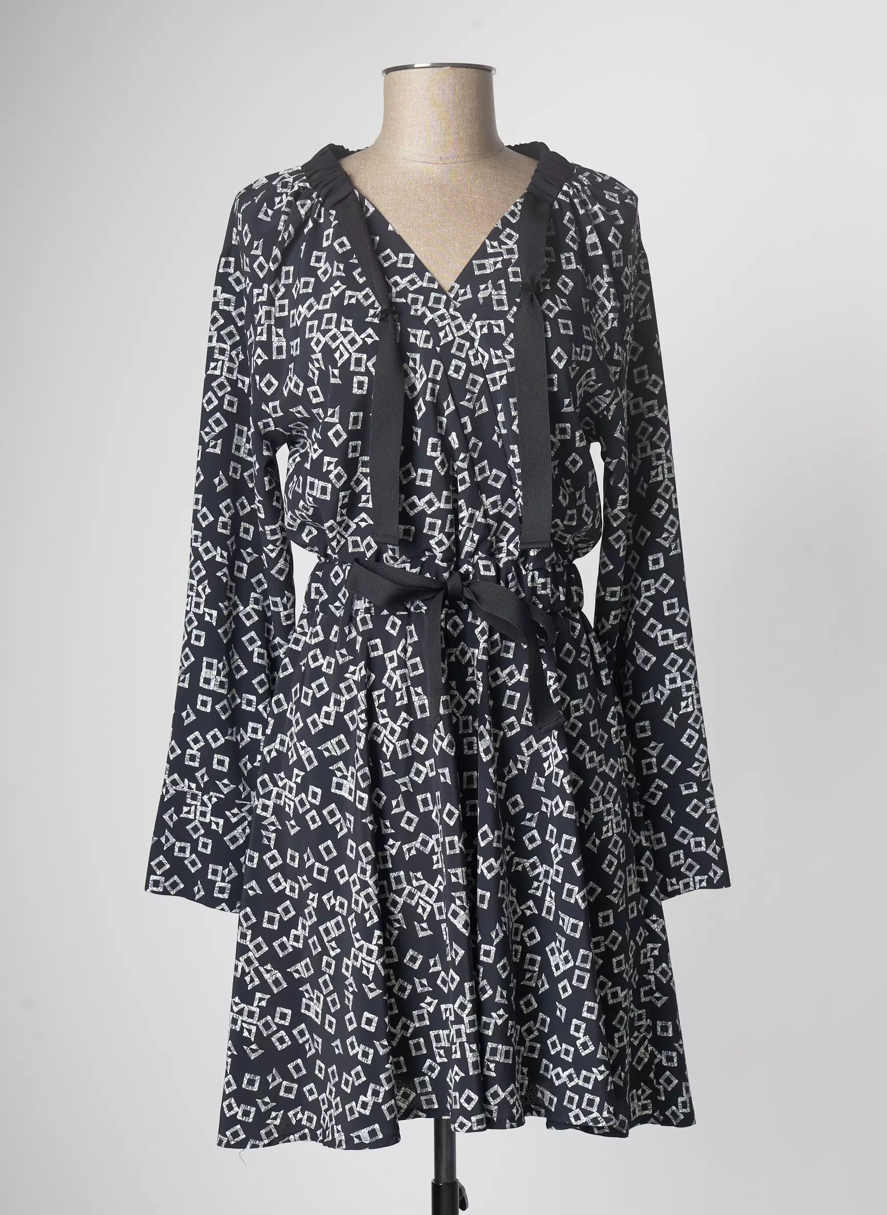 Cop Copine Robes Mi Longues Femme couleur noir